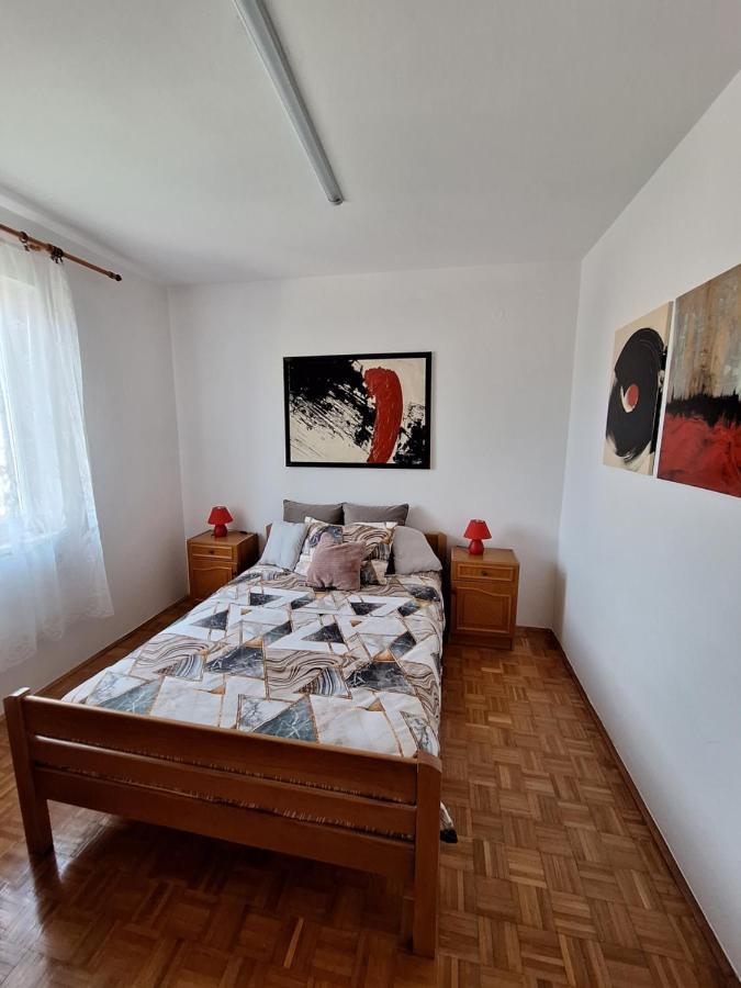 Two Bedroom Apartment Alma ザダル エクステリア 写真